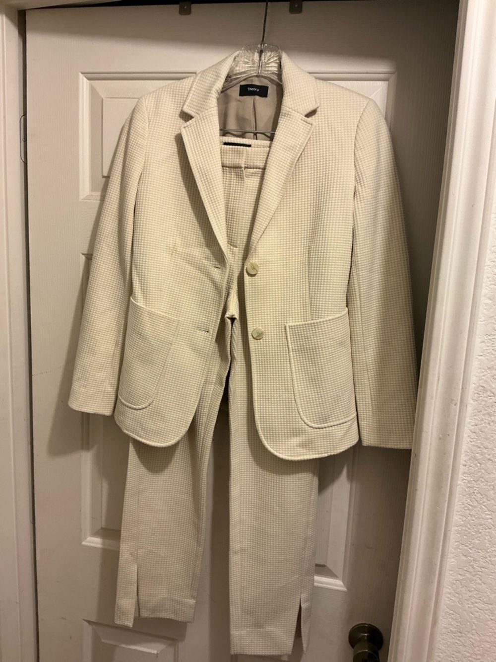 Theory Cream Textured Women's Blazer & Trouser Suit